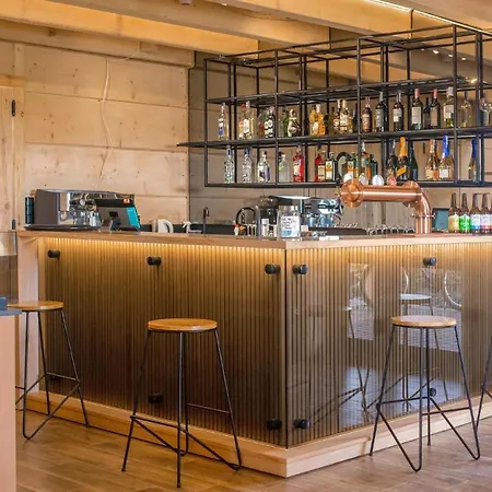 בית נופש Gorgeous In With Sauna