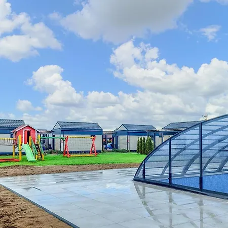 בית נופש Gorgeous In With Sauna Jezierzany